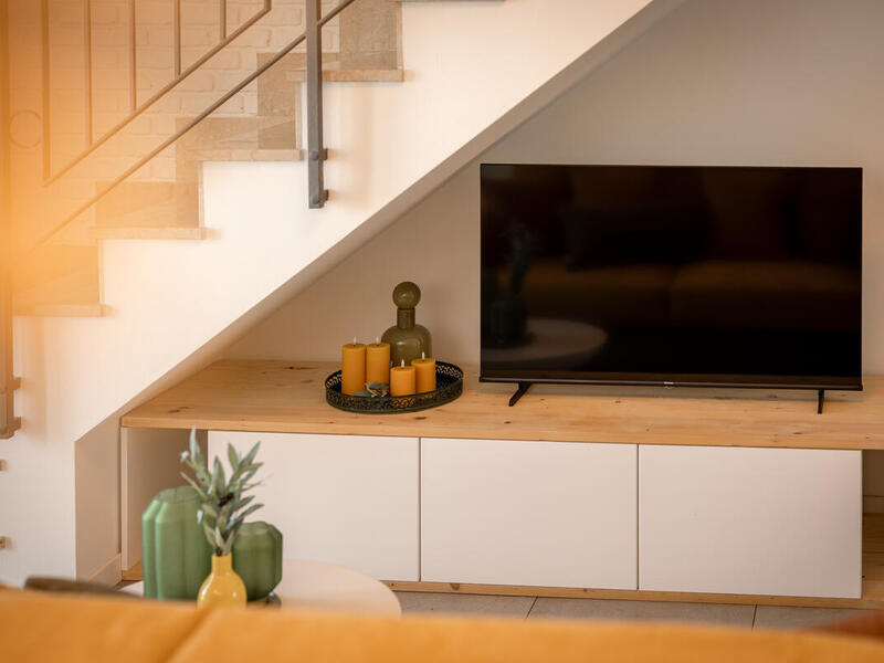 Marula-Garda-Wohnzimmer-Fernseher_en